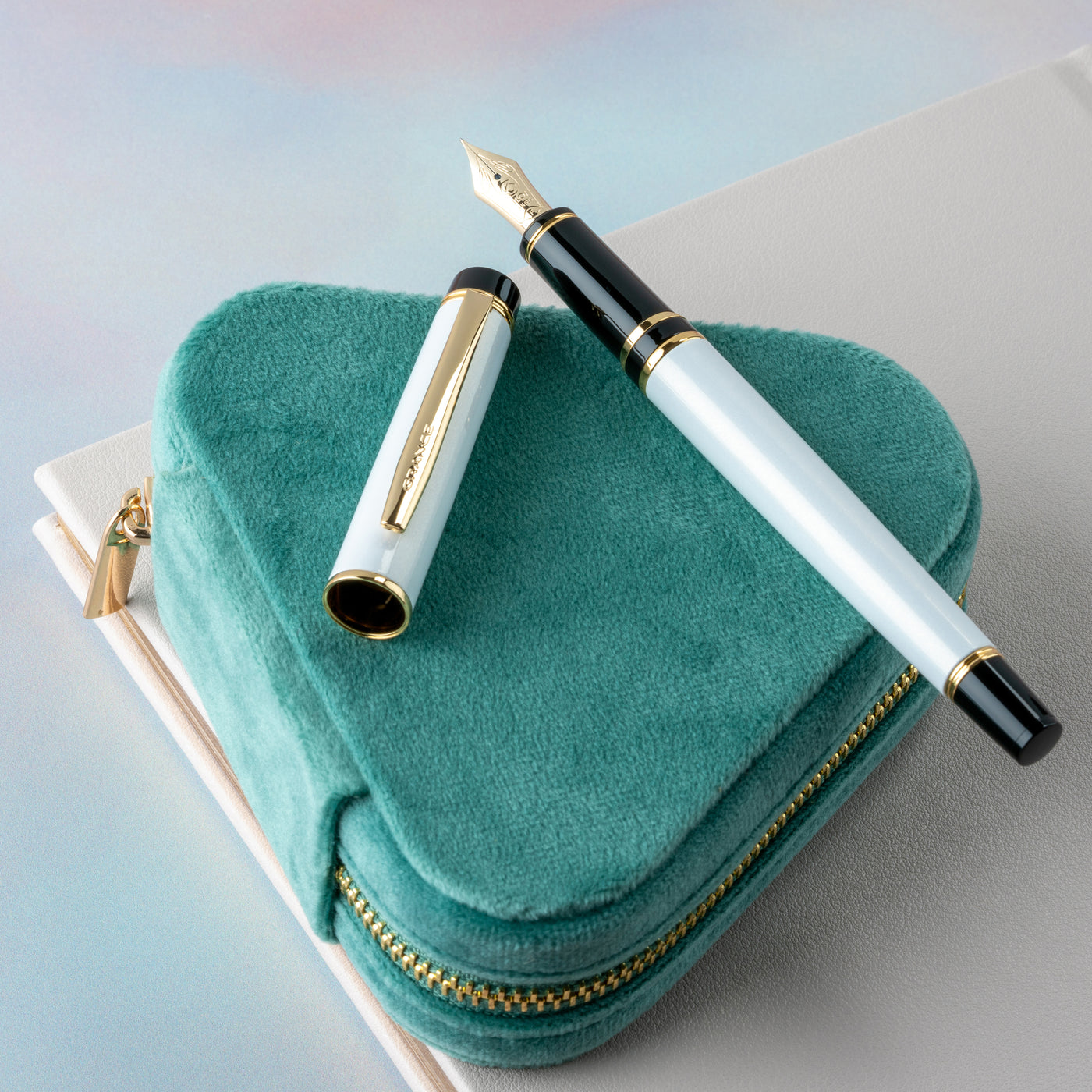 Grance Fountain Pen White